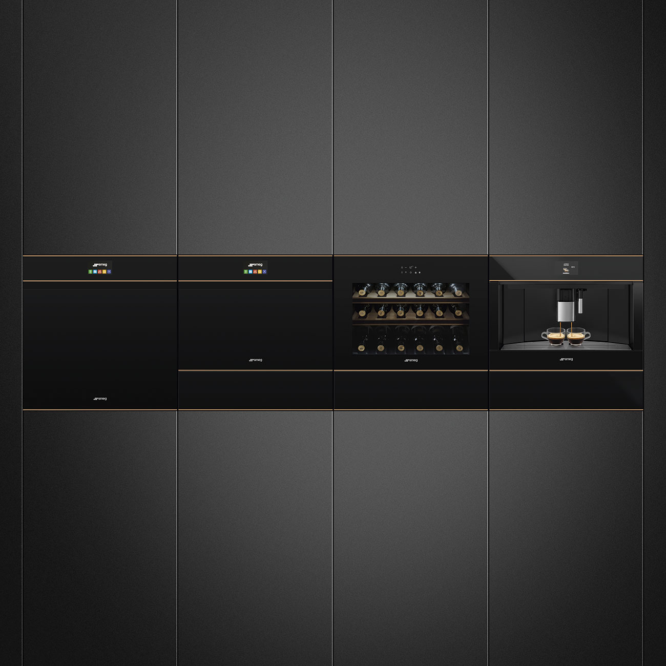 Купить Подогреватель посуды SMEG CPR615NR — Фото 3