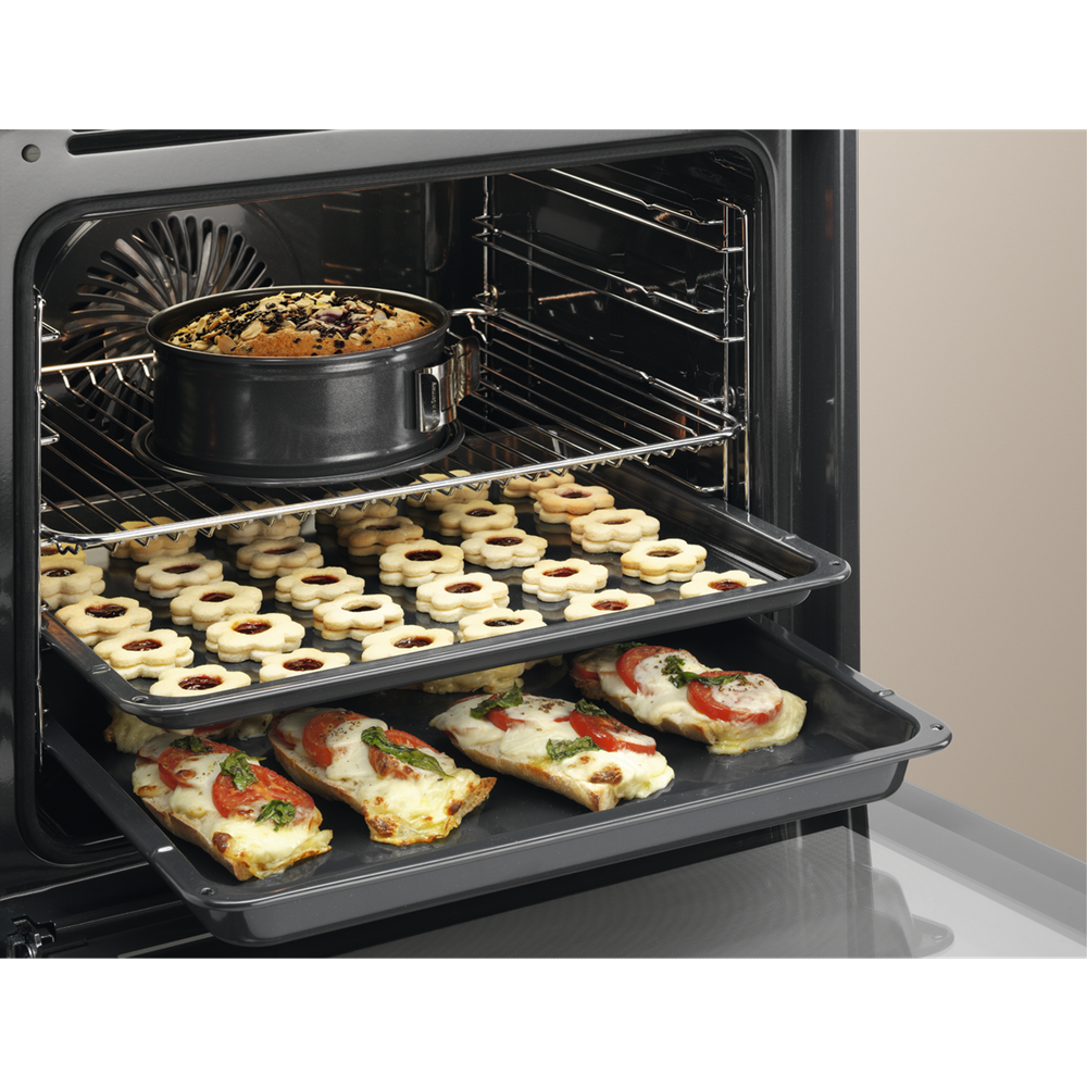 Купить Электрическая плита Electrolux RKI 560200 W — Фото 2