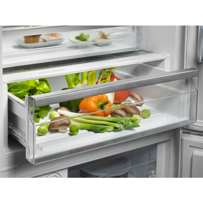 Купить Двухкамерный холодильник Electrolux RNT7MF46X2 — Фото 2