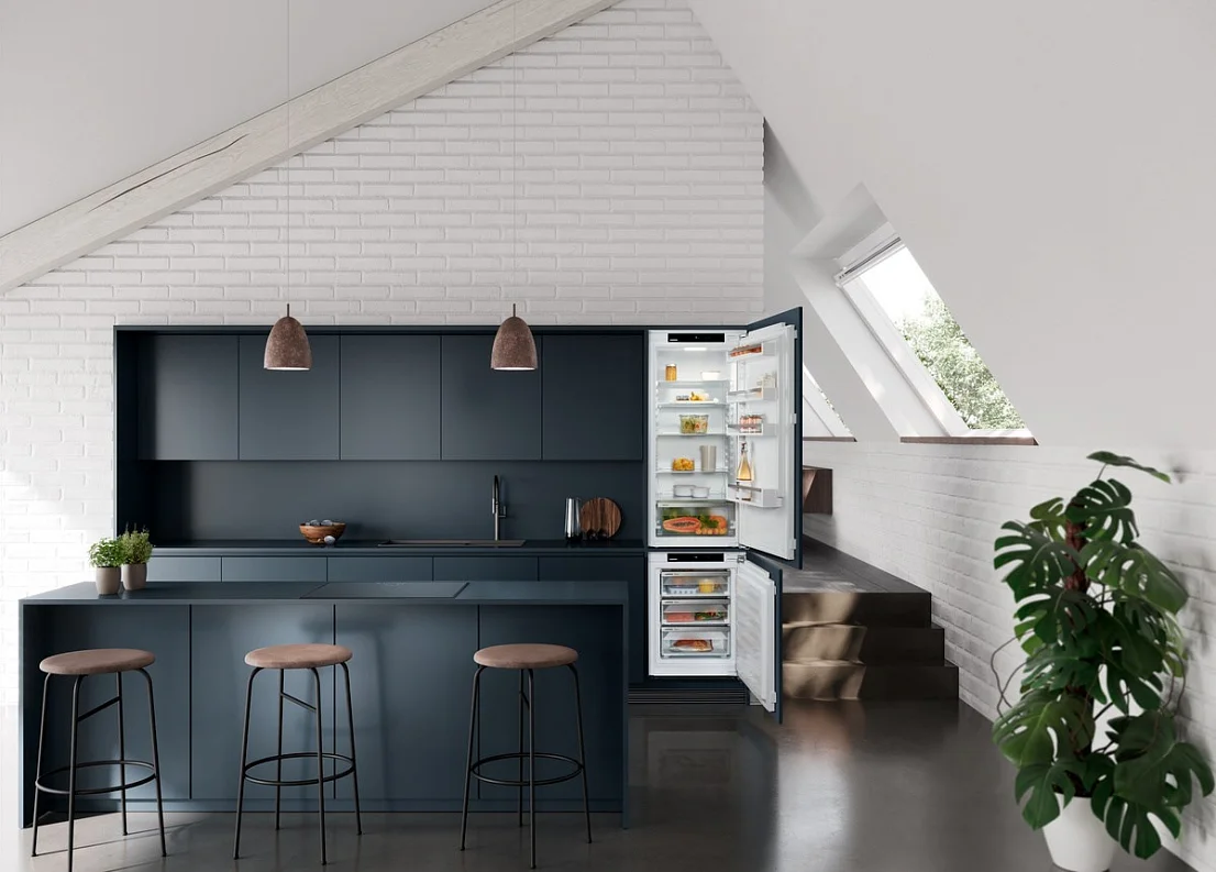 Купить Встраиваемый холодильник LIEBHERR IXRF 5600 (IRe 4100 + IFNe 3503) — Фото 3