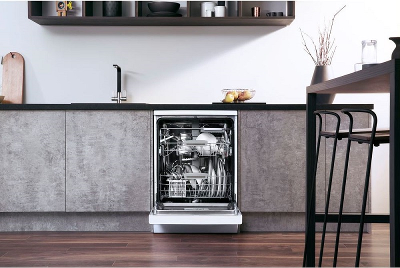 Купить Посудомоечная машина HOTPOINT-ARISTON HFC 3C26 — Фото 2