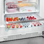 liebherr-feature-herbs-berries-compartment.jpg